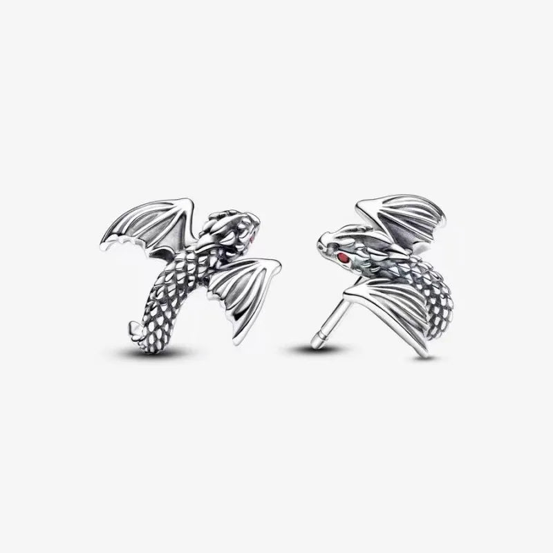 Hero-Inspired charm – 925 Sterling Silver