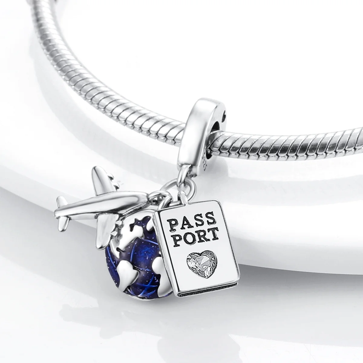 Zircon Charm – 925 Sterling Silver
